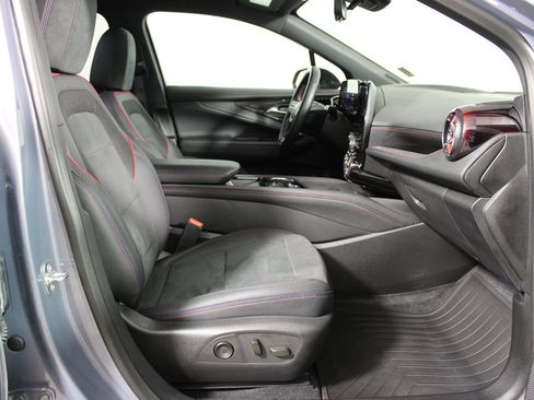 Used 2024 Chevrolet Blazer EV RS RWD image 11