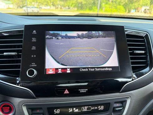 Certified 2023 Honda Ridgeline Sport image 11