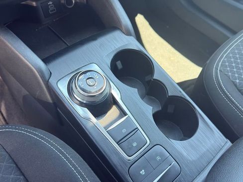 Certified 2024 Ford Escape Active AWD/4WD image 14