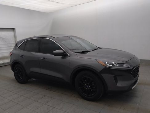 Used 2021 Ford Escape SE w/ Convenience Package FWD image 11