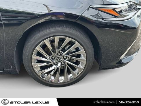 Used 2024 Lexus ES 350 Ultra Luxury w/ Accessory Package (Z2) FWD image 9