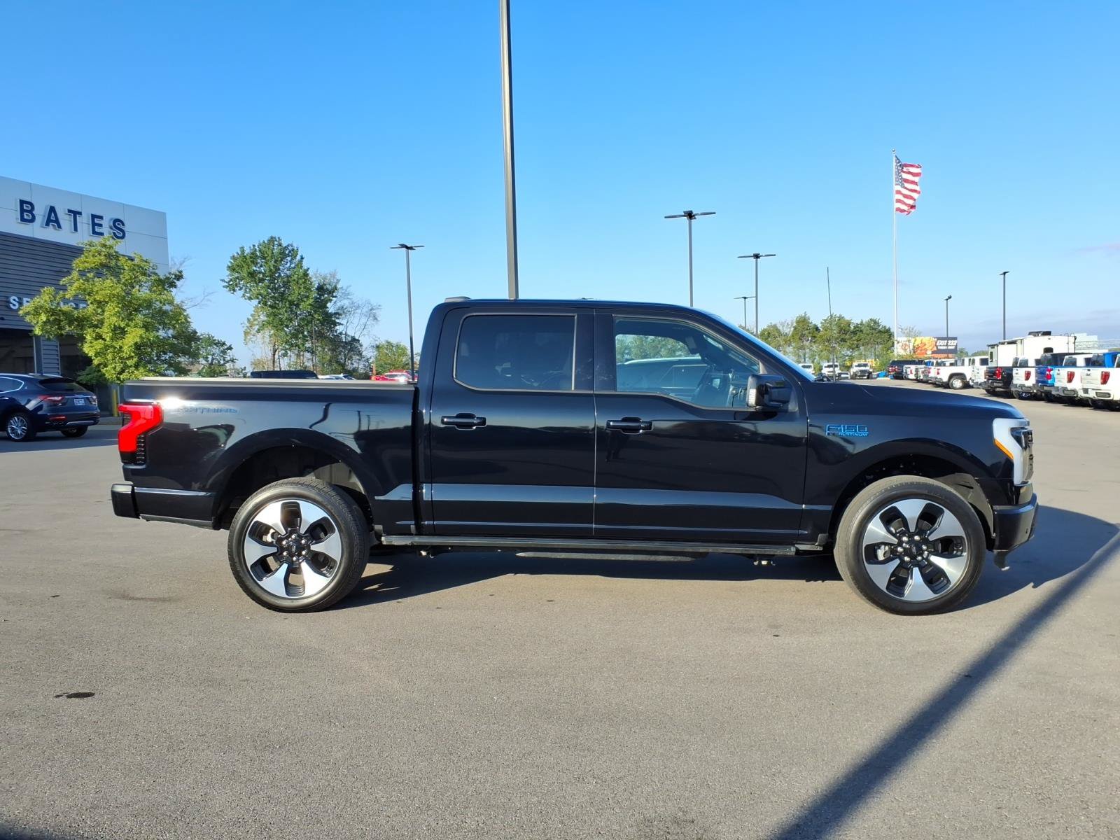 Used 2024 Ford F150 Lightning Platinum AWD/4WD image 2