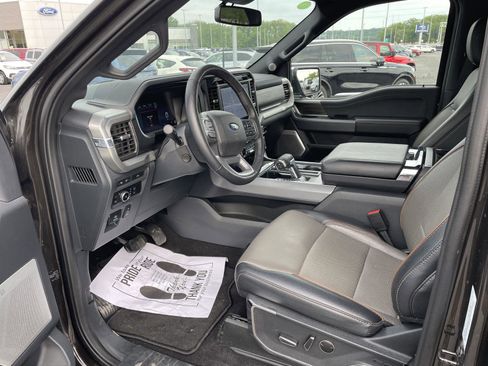 Used 2024 Ford F150 Lariat w/ Equipment Group 502A High AWD/4WD image 11