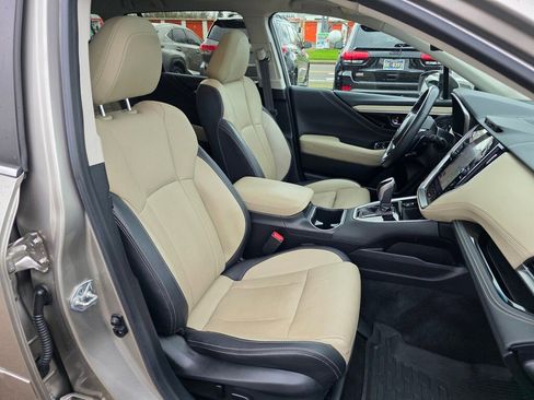 Used 2020 Subaru Outback Limited image 24