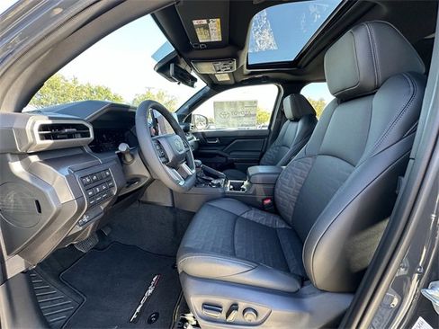 New 2025 Toyota Tacoma TRD Off-Road w/ TRD Off Road Premium Package image 30