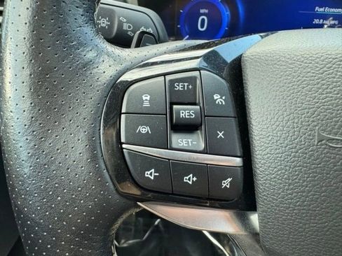 Used 2022 Ford Explorer ST w/ Equipment Group 401A AWD/4WD image 30