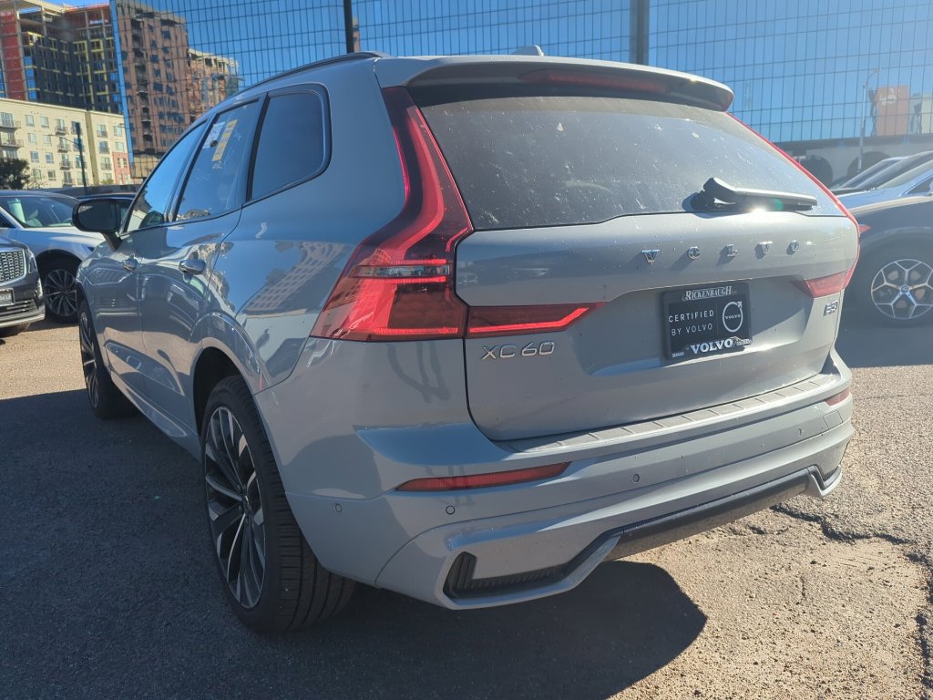 Used 2026 Volvo XC60 B5 Ultra AWD/4WD image 5