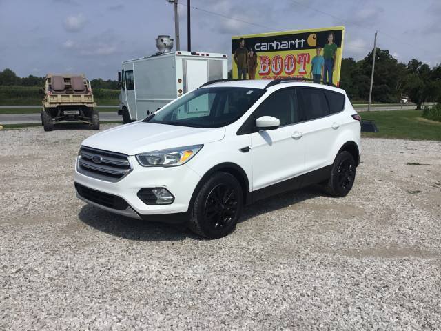 Used 2018 Ford Escape SE FWD image 7