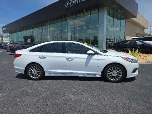 Used 2015 Hyundai Sonata Limited w/ Option Group 05 FWD image 23