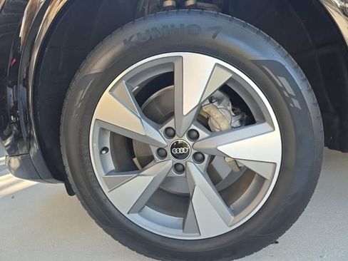 Used 2023 Audi Q5 2.0T Premium Plus w/ Premium Plus Package image 11