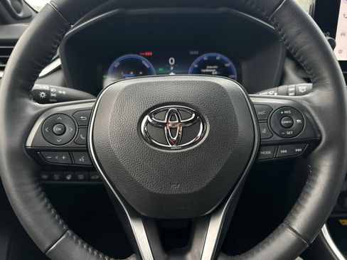 Used 2024 Toyota RAV4 XSE image 21