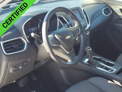 Used 2020 Chevrolet Equinox LT w/ Driver Convenience Package image 11