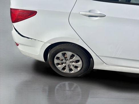 Used 2016 Hyundai Accent SE image 13