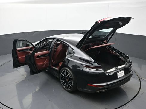 Certified 2025 Porsche Panamera 4 AWD/4WD image 29