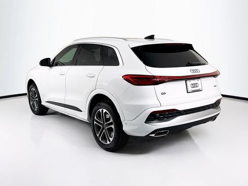 Certified 2025 Audi Q5 Premium AWD/4WD image 7