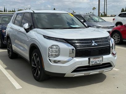 Used 2024 Mitsubishi Outlander FWD