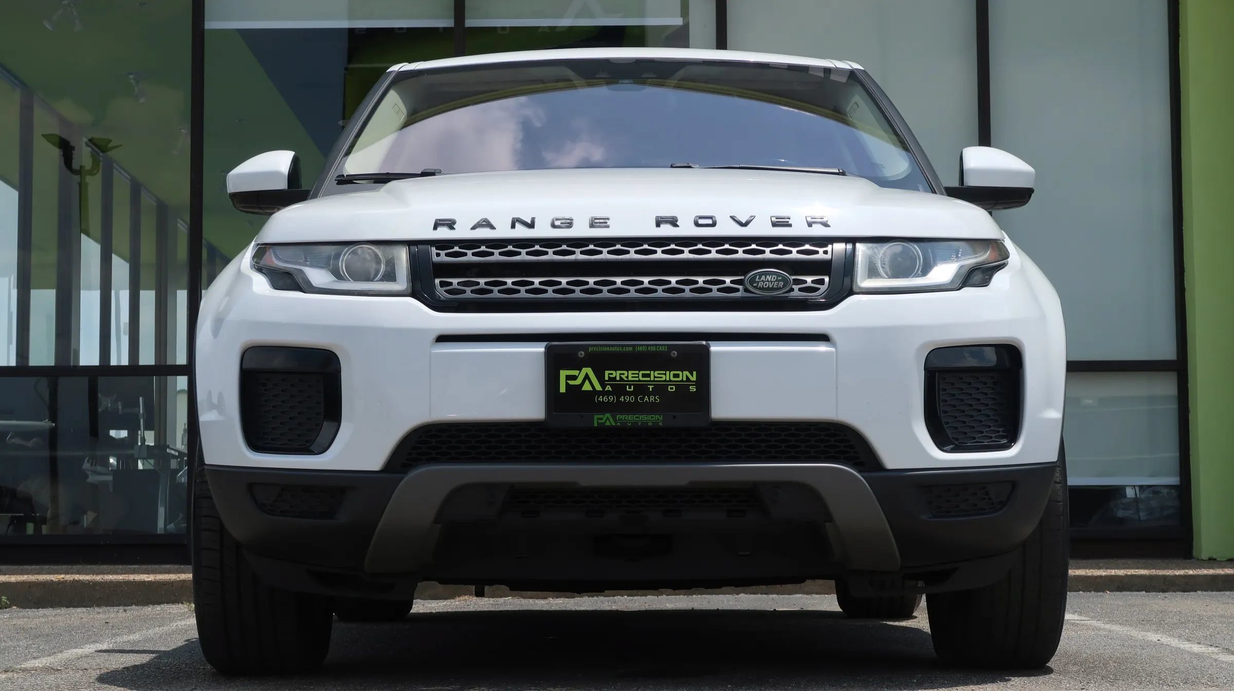 Used 2019 Land Rover Range Rover Evoque AWD/4WD image 3