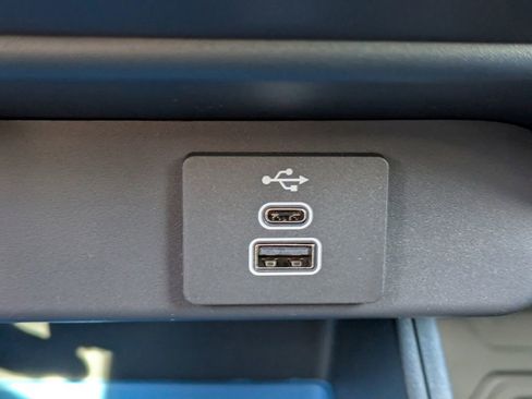 New 2025 Ford Maverick XLT image 22