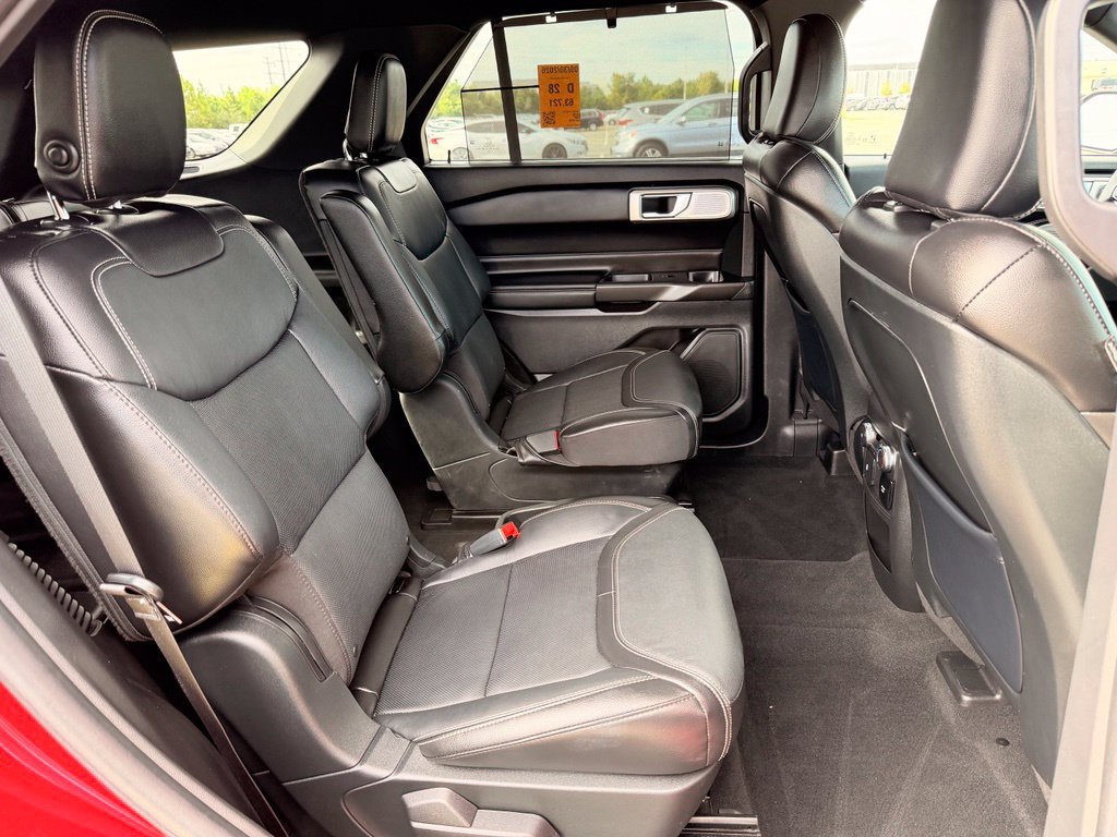 Used 2020 Ford Explorer ST w/ Premium Technology Package AWD/4WD image 15