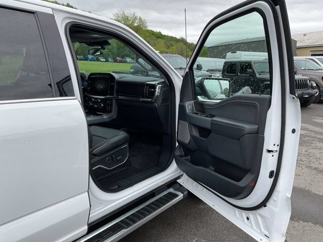 Used 2023 Ford F150 Lariat w/ Equipment Group 502A High AWD/4WD image 32