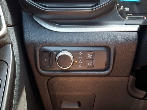 Used 2020 Ford Explorer XLT AWD/4WD image 23