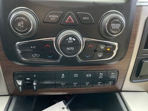 Used 2017 RAM 3500 Laramie image 21