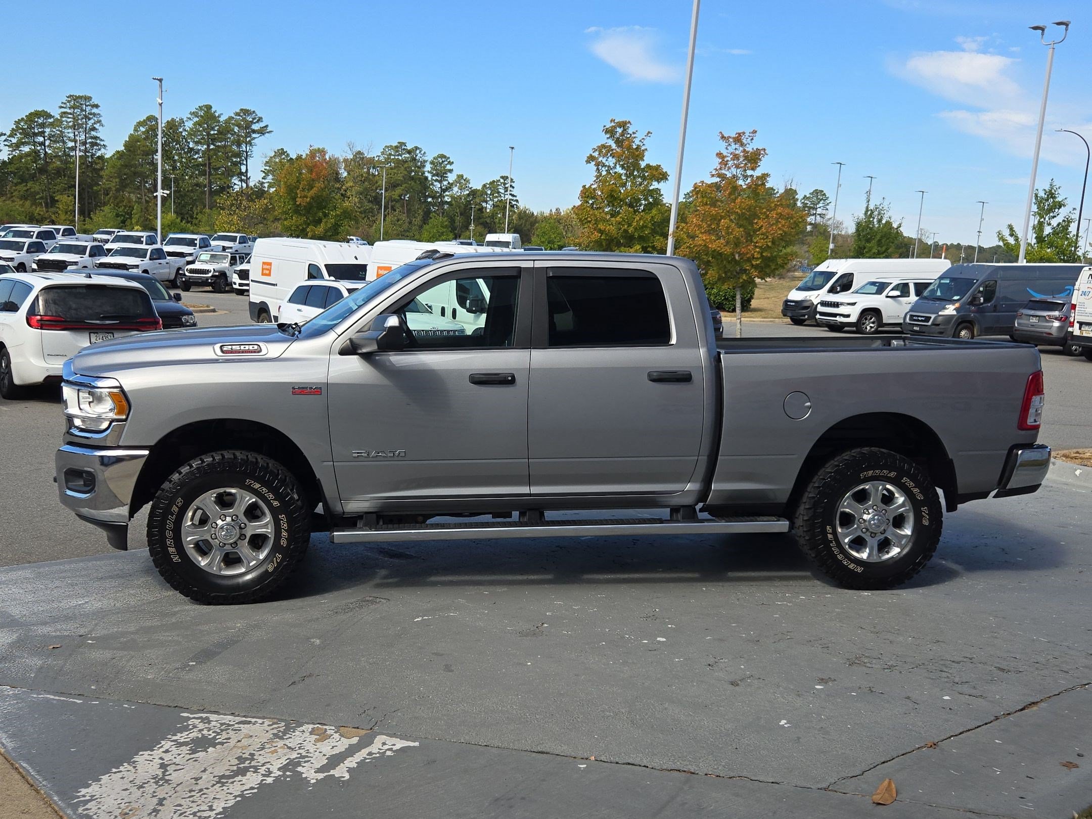 Used 2022 RAM 2500 Big Horn w/ Level A Equipment Group AWD/4WD image 4