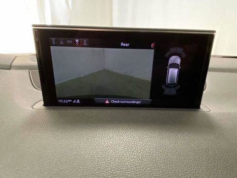 Used 2018 Audi Q7 3.0T Prestige image 17