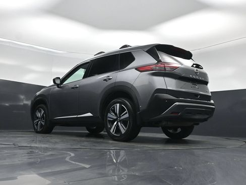 Used 2023 Nissan Rogue SL w/ SL Premium Package FWD image 45