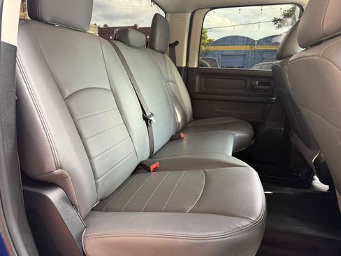 Used 2018 RAM 2500 Tradesman w/ Chrome Appearance Group AWD/4WD image 15
