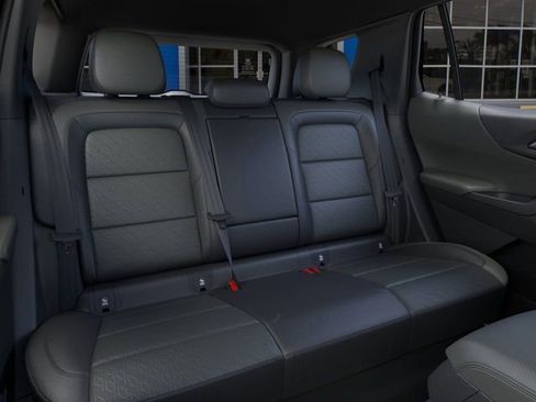 New 2025 Chevrolet Equinox LT w/ Convenience Package II image 17