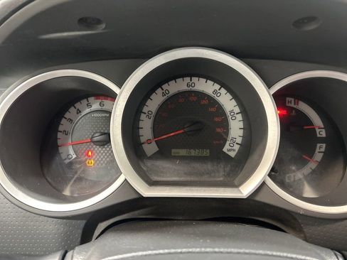 Used 2012 Toyota Tacoma 4x4 Access Cab V6 image 24