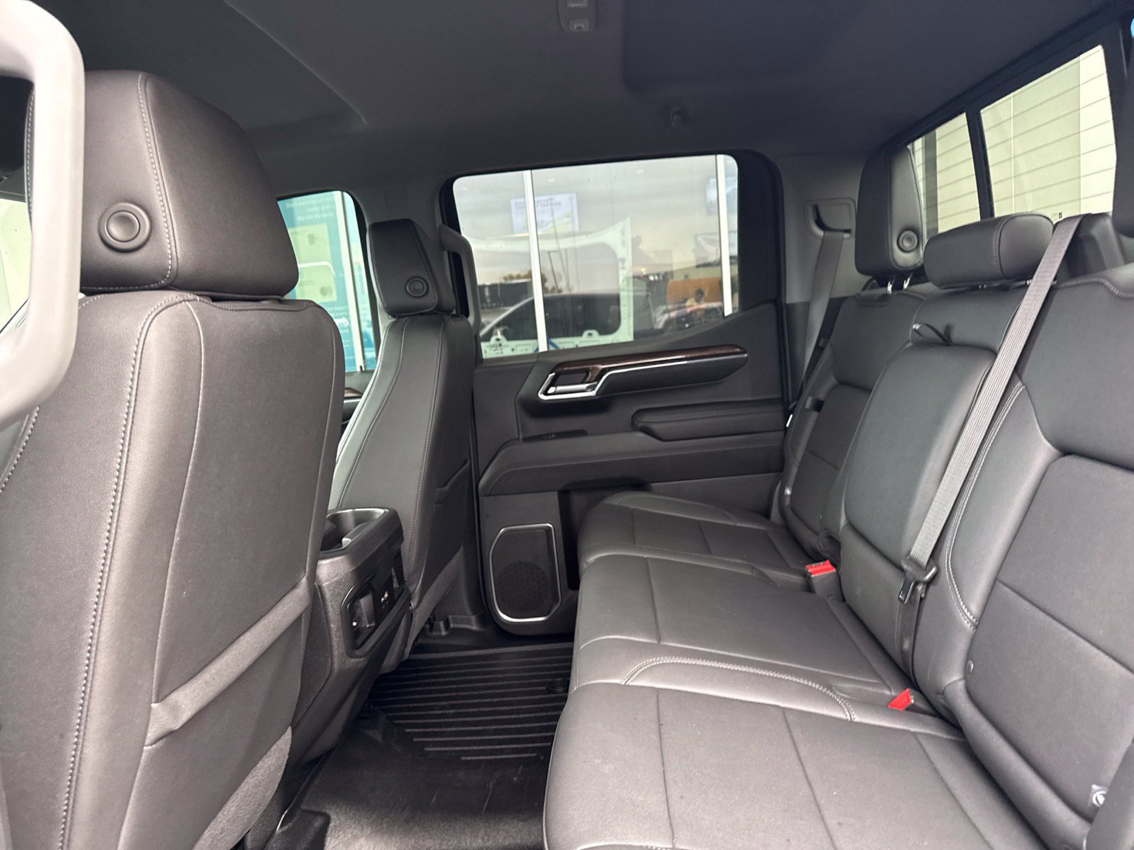 Used 2023 Chevrolet Silverado 1500 RST w/ Convenience Package II AWD/4WD image 15