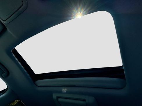 Used 2016 Honda Pilot Touring image 28