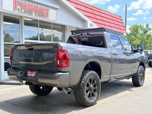 Used 2025 RAM 2500 Laramie AWD/4WD image 3