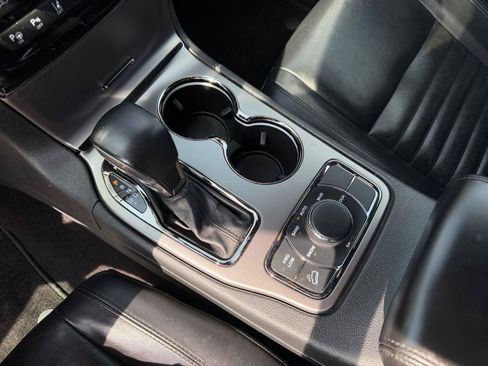 Used 2019 Jeep Grand Cherokee Limited X AWD/4WD image 31