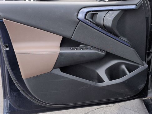 Used 2025 BMW X3 xDrive30i w/ Premium Package image 14