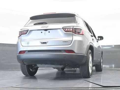 Used 2020 Jeep Compass Latitude image 60