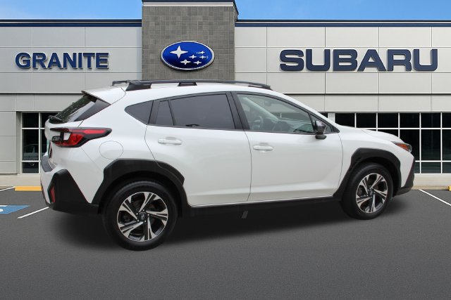Used 2024 Subaru Crosstrek 2.0i Premium AWD/4WD image 11