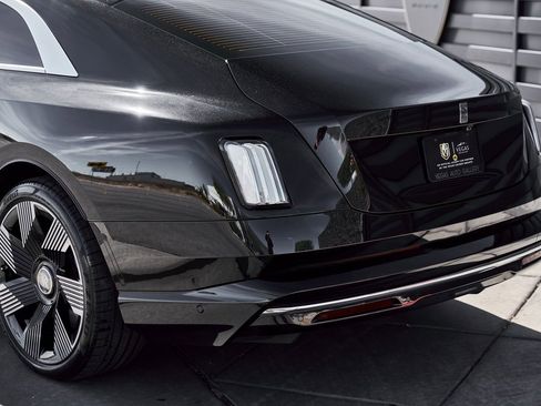 Used 2025 Rolls-Royce Spectre w/ Leather Finishing Pack image 10