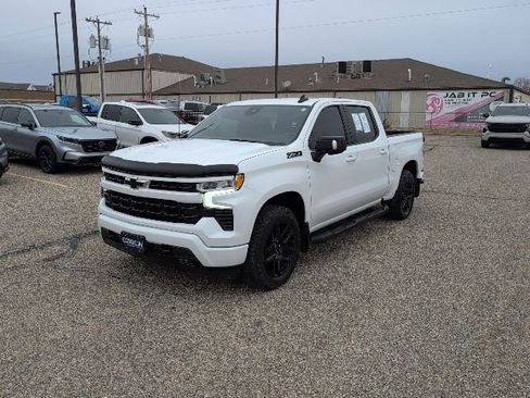 Used 2022 Chevrolet Silverado 1500 RST image 16