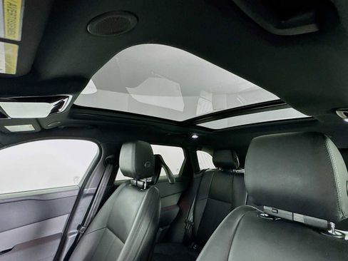 Used 2025 Land Rover Range Rover Velar Dynamic SE image 13