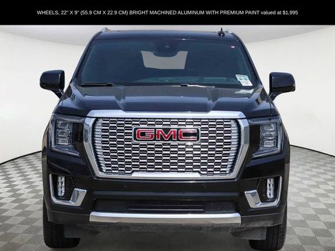 Used 2023 GMC Yukon Denali RWD image 2
