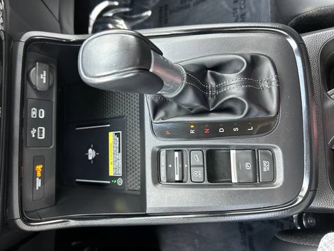 Used 2024 Honda CR-V EX-L image 21