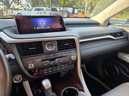 Used 2019 Lexus RX 350 FWD w/ Navigation Package image 32