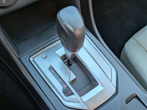 Certified 2020 Subaru Impreza 2.0i image 26