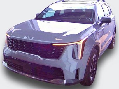 Used 2024 Kia Sorento S w/ Panoramic Sunroof Package