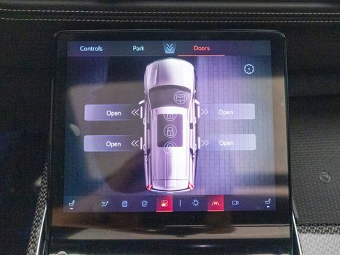 Used 2026 Cadillac Escalade V AWD/4WD image 31