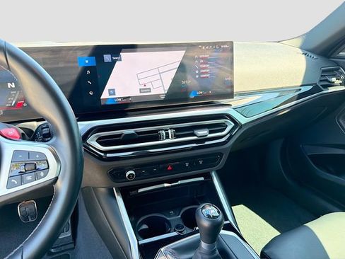 Used 2024 BMW M2 image 27