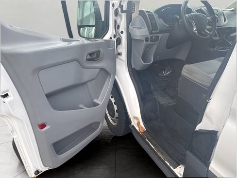 Used 2015 Ford Transit 250 148 Low Roof image 28